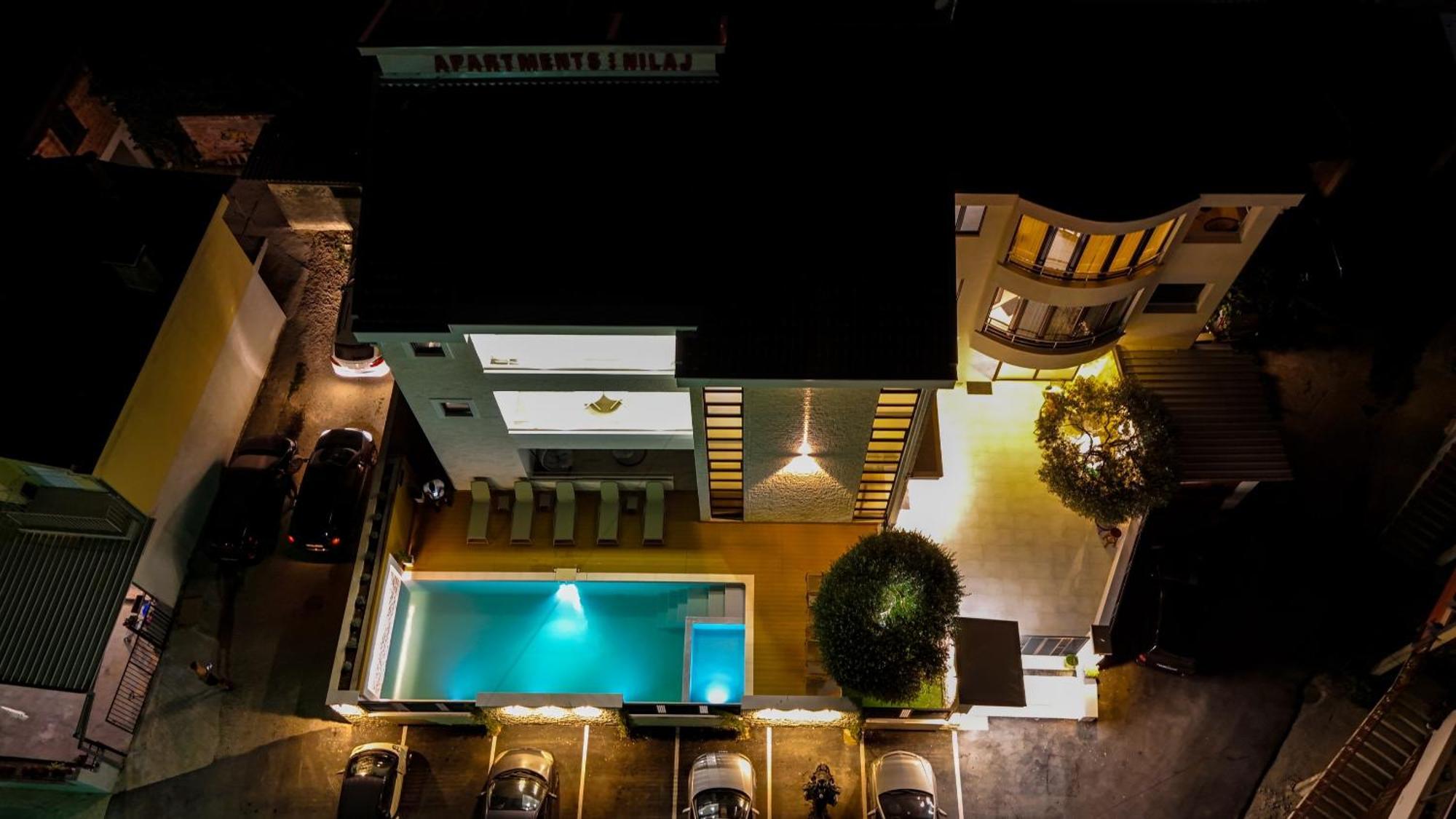 Apartmani Nilaj Улцинь Екстер'єр фото