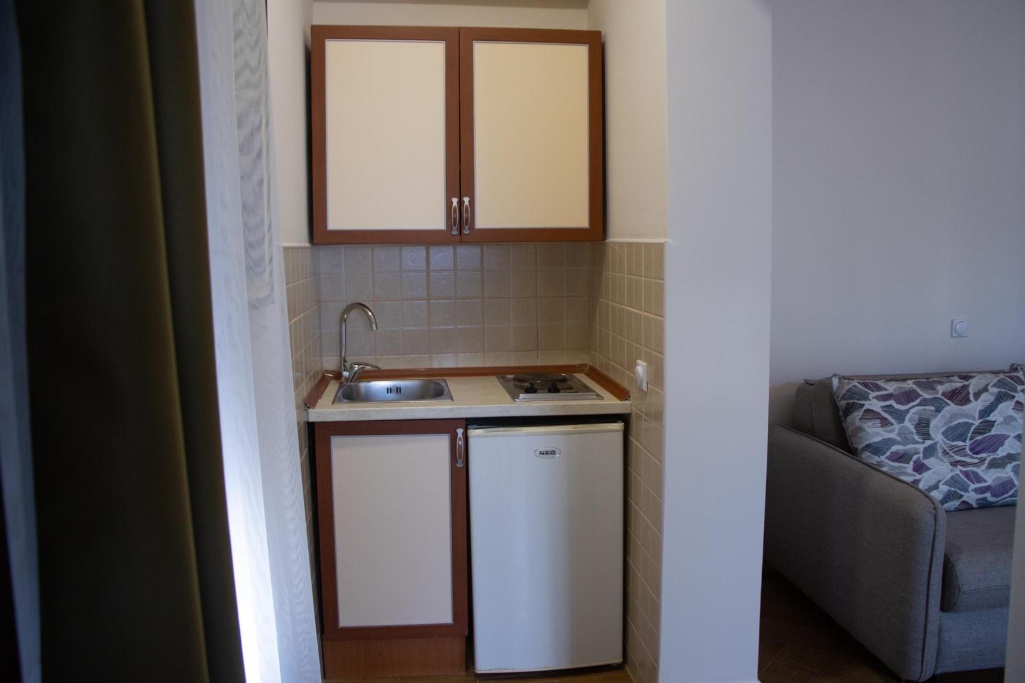 Apartmani Nilaj Улцинь Екстер'єр фото